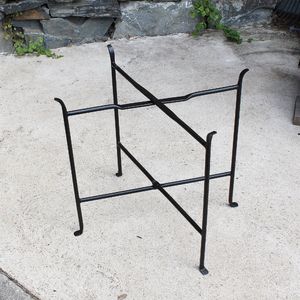 Support de plante suspendu en fer pour intérieur, idéal pour les appartements, créant des solutions d'affichage vertical de verdure qui permettent de gagner de la place - Product Image 2