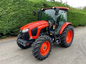 Factory price for B2231 22HP 4WD Compact Tractor Gear Drive Multifunctional Wessex FS360 Spreader Attachment New/unused - Product Image 4