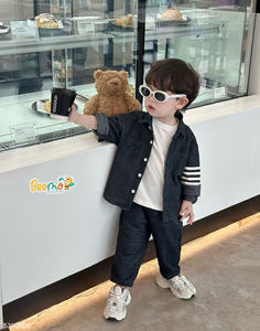 เสื้อผ้าเด็กผู้ชายคุณภาพดี สไตล์ลำลองแนวสปอร์ต สำหรับฤดูใบไม้ร่วง ชุดเด็กผู้ชาย เสื้อผ้าเด็กขายส่ง เสื้อผ้าเด็กวัยหัดเดิน - Product Image 2