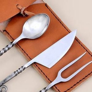 Cuchillo de Cocina Profesional Multiusos, Hoja de Acero Inoxidable con Alto Contenido de Carbono, Borde Dentado, Mango de Madera, Agarre Antideslizante, OEM - Product Image 3
