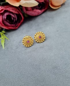 Round Stone Flower Designer Necklace <b>Set</b> With Stud Earrings Minimal <b>Jewellery</b> <b>Set</b> <b>For</b> Womens Artificial Imitation <b>Jewellery</b> <b>Set</b> - Product Image 3