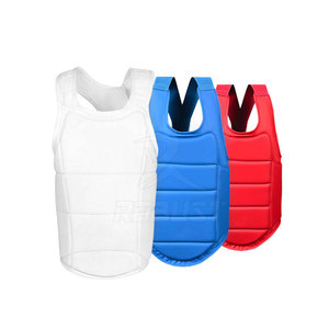 Ensemble de Taekwondo en Cuir Léger pour Hommes ROBUST INDUSTRIES – Options Personnalisables pour l'Entraînement aux Arts Martiaux et des Séances de Pratique Sûres - Product Image 5