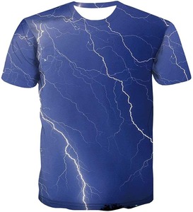 Camiseta de Hombre con Estampado de Rayos Azules, Manga Corta, Cuello Redondo, Corte Regular, Estampado Digital, Tejido de Poliéster - Product Image 4