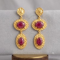 Boucles d'oreilles clous en or 18 carats plaqué or, motif fleur, rubis et quartz, 4 griffes, faites à la main, style chrétien, tendance, bijoux en pierre naturelle, vente en gros