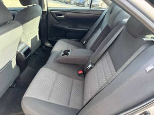 Toyota Camry LE 2016 d'occasion en bon état - Product Image 3