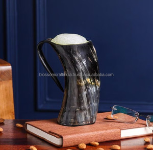 Mug en corne de buffle exquis, fait main, matériau de qualité supérieure, texture rustique élégante, cadeau traditionnel unique, collection - Product Image 1