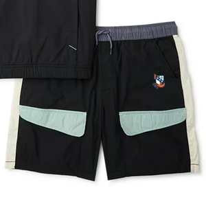 Ensemble de survêtement à capuche pour garçons avec blocs de couleur, veste zippée à logo brodé et short à cordon de serrage, style sportif printanier - Product Image 4