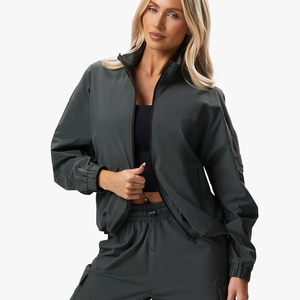 Conjunto de chándal de 2 piezas para mujer, chaqueta informal con cremallera, pantalones deportivos tipo cargo, conjunto a juego, ropa deportiva ligera para calle - Product Image 2