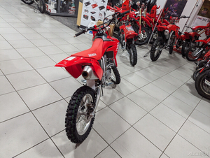 Nueva Motocicleta Honda para Adultos con Instrumento de Medición Disponible - Product Image 3