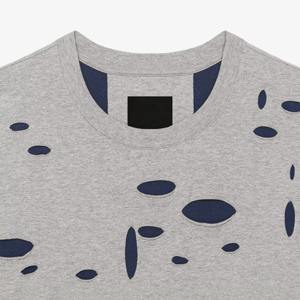 Camiseta Corta de Manga Larga para Hombre, Estilo Urbano con Estampado Gráfico, Lavado Ácido, Corte Holgado y Desgastado - Product Image 2