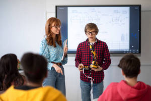 Pizarra inteligente LCD de 55 65 75 y 86 pulgadas, pantalla interactiva Android, todo en uno, pantalla táctil, pizarra blanca para PC para <span class=keywords><strong>educa</strong></span> - Product Image 3