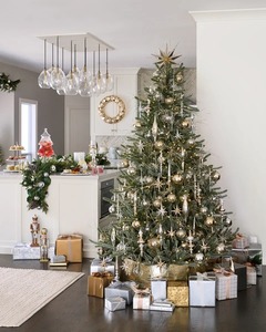 Adorno Navideño Geométrico de Metal Dorado Estilo Nórdico Moderno, Decoración Navideña de Lujo con Acabado de Espejo - Product Image 6