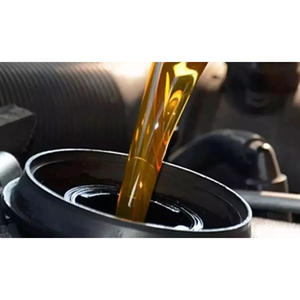 Aceite base de alto índice de viscosidad para la formulación de lubricantes automotrices y la lubricación de maquinaria industrial - Product Image 4