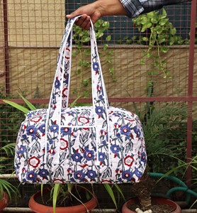 Bolsa de Lona Acolchada de Algodón con Diseño Floral, Segura para Llevar en el Avión, Bolsa de Mano Personalizada, Bolsa Organizadora de Playa - Product Image 4