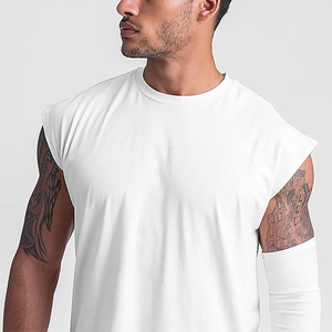 Débardeur de sport pour homme à séchage rapide en maille, idéal pour la course et le fitness estival, avec design sans manches à épaules larges, parfait pour la musculation - Product Image 6