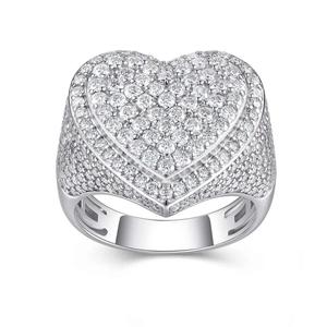 Bague en argent sterling 925 de haute qualité avec diamant de laboratoire en forme de cœur pour les fournisseurs et revendeurs de bijoux de luxe - Product Image 1