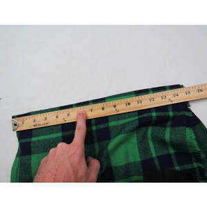 Jupe écossaise vintage à carreaux Black Watch pour femme, kilt en laine vert et bleu marine - Product Image 6