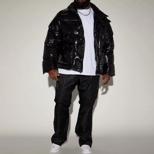 Blouson matelassé unisexe personnalisé à col montant brillant et à capuche – Vêtement décontracté de haute qualité – Vente en gros de blousons matelassés personnalisés toutes tailles - Product Image 5