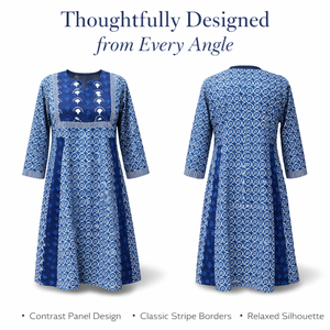 Vestido largo de algodón artesanal con estampado indigo a mano, cuello en V pequeño, manga larga, panel en contraste y vuelo estilo Kali para mujer - Product Image 2