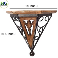 Vintage houten wandplank met decoratief metalen sierwerk voor thuisdecoratie |   Rustieke zwevende opbergplank voor woondecoratie