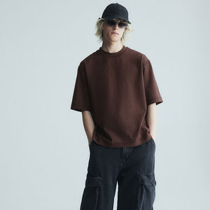 T-shirt Homme Personnalisé en Coton Premium 100% Tricoté, Coupe Oversize Respirante, Imprimé Logo Couleur, Long et Uni pour l'Été - Product Image 6