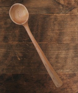 Cuchara de Madera para Utensilios de Cocina Antiadherentes, Cuchara de Madera Reutilizable para Hornear, Ensaladas y Sopas, Elegante Cuchara de Madera para Utensilios de Cocina - Product Image 1