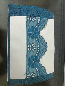 Dentelle ajourée en polyester bleu sarcelle à motif floral festonné, vente en gros, pour robes de cérémonie, OEM ODM personnalisé - Product Image 3