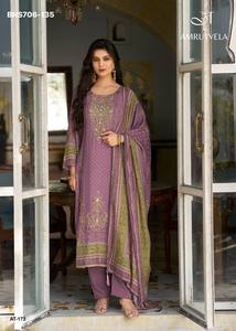 Traje indio de alta calidad en viscosa maslina con estampado digital, conjunto de salwar y dupatta con bordado Aari y trabajo manual, exportador indio - Product Image 5