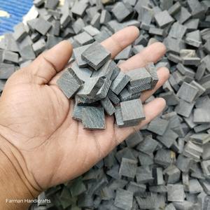 Cuerno de Búfalo Negro Natural Ecológico, Cuadrado, Hecho a Mano, Moderno, Disponible en Varias Espesores al Mejor Precio - Product Image 1