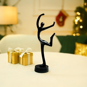 Statue de ballerine dansante moderne en fonte noire, figurine humaine abstraite, pièce maîtresse décorative pour la décoration du salon - Product Image 1