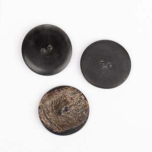 Natural Wholesale Buffalo Horn Finished Button Finished Colorful for Clothing Accessories High Quality - Product Image 4