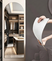 Miroir mural en acrylique arqué Heavenly Mirror, sans cadre, design minimaliste, pour usage domestique, montage mural