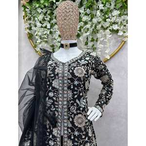 Conjunto de Traje de Fiesta para Mujer con Bordado de Hilo y Lentejuelas, Top y Pantalón con Dupatta para un Look Elegante - Product Image 3