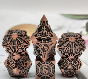 ชุดลูกเต๋าโลหะพกพา <span class=keywords><strong>7</strong></span> ชิ้น ขอบคม ลูกเต๋าหลายเหลี่ยม สำหรับเกม <span class=keywords><strong>D</strong></span>&<span class=keywords><strong>D</strong></span> Dungeons & Dragons ชุดลูกเต๋าฝึกทักษะ <span class=keywords><strong>D</strong></span>&<span class=keywords><strong>D</strong></span> ลูกเต๋าโลหะผสมสังกะสี - Product Image 2