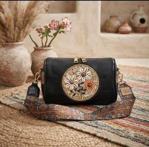 Sac à bandoulière bohème en cuir PU, mini sac à main avec fermeture éclair, motif géométrique perlé, doublure en polyester de luxe pour usage quotidien - Product Image 1