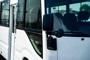 Autobús Nuevo 2025 Coa Ster Commuter de Techo Alto, 15 Asientos, Diésel 2.7L Euro 6, Transmisión Manual, Volante a la Izquierda, para Pasajeros - Product Image 5