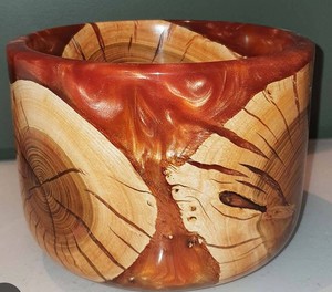Tazón de Resina y Madera Hecho a Mano, Decorativo, Moderno, Brillante, para Servir Frutas y Postres, Decoración para el Hogar y Fiestas, Acabado de Alta Calidad - Product Image 6