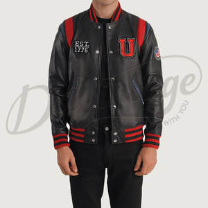 Blouson universitaire en cuir noir pour homme avec empiècements rouges aux épaules, patch personnalisé et poignets côtelés rayés - Product Image 6