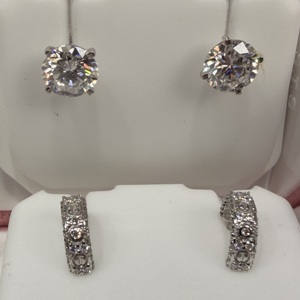 Luxury 925 Sterling <b>Silver</b> <b>Stud</b> Earrings Custom Heart Shape VVS Moissanite Cute Hip Hop Women IGI Certified Moissanite Earrings - Product Image 5