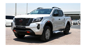 Nissan Navarra 2024, Camioneta Doble Cabina, Motor 4L Gasolina/Petrolio, Transmisión Automática Pro 4X, Volante a la Izquierda, R20 Oscuro, Auto Usado - Product Image 5