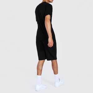 Conjunto de Camiseta Negra para Hombre con Franja Lateral Roja, Pantalones Cortos Casuales de Verano, Tejido de Punto, Estilo Color Block - Product Image 5