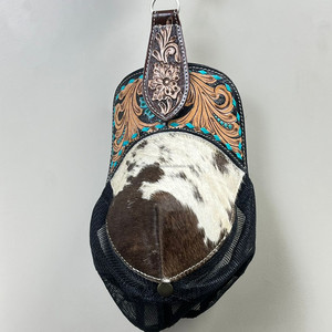 Nouveau Clip à Chapeau en Cuir Western Façonné à la Main avec Aimant Puissant pour Ceintures et Sacs – Porte-Chapeau Élégant à Motif Floral Sculpté - Product Image 4