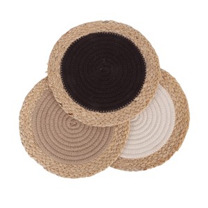 Aqdus Saleem - Posavasos Redondos Bohemios de Madera de Mango Ecológica con Espiral de Yute - Posavasos Rústicos al por Mayor - Product Image 6