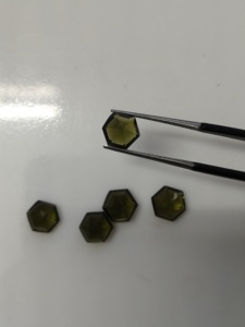 Pierres précieuses naturelles Moldawhite 8MM, taille hexagonale, certifiées naturelles pour la fabrication de bijoux - Product Image 5