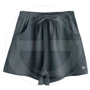 กางเกงขาสั้นของผู้หญิง,กางเกงทรงตรงสวมใส่สบายสีพื้นแบบกำหนดเองสำหรับฤดูร้อน - Product Image 6