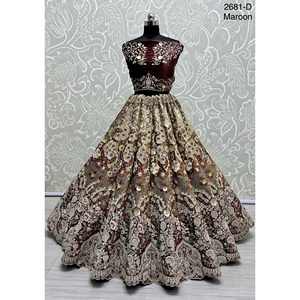 Collections de velours de vêtements de mariée indiens pour la mariée avec le travail de Zarkhan par Fabzone - Product Image 5