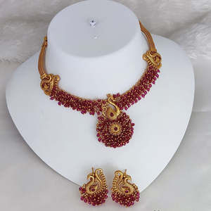 Ensemble de bijoux de mariée au design paon, collier et boucles d'oreilles plaqués or, bijoux fins - Product Image 1