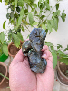 Figurine de dinosaure en labradorite |   Sculpture d'animal en cristal sculptée à la main pour collectionneurs et détaillants de cadeaux - Product Image 5