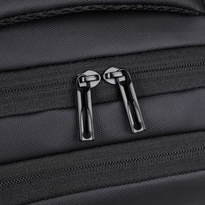 Mochila de Negocios de PU con Patrón de Rejilla de Diamantes, Diseño Unisex, Capacidad de 20-35L, Cierre Impermeable, para Viajes - Product Image 6