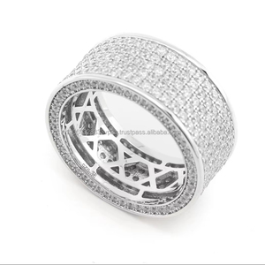 Bague de fiançailles et de mariage unisexe en moissanite taille ronde pour lui/elle - Cadeau d'anniversaire pour femme, bague en argent pour cadeau - Product Image 2